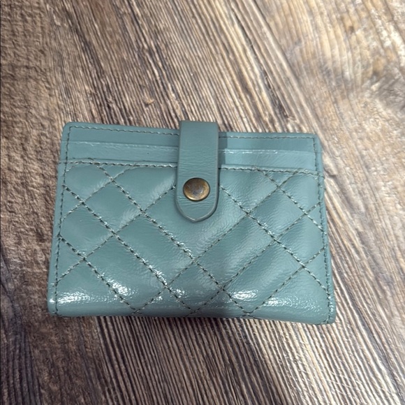 Kurt Geiger  Leather Card Holder - Green - Picture 1 of 6